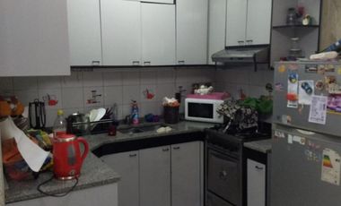 Venta de casa 7 ambientes Casanova