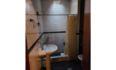 MONTGOLFIER 4660 entre Da Vinci y Del Tejar