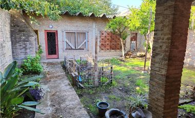 MONTGOLFIER 4660 entre Da Vinci y Del Tejar