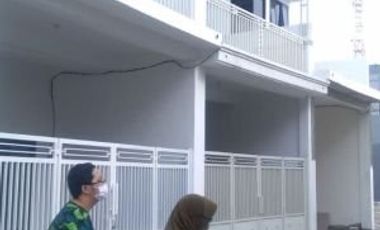 Rumah Mewah 300 Jutaan di Magersari, Mojokerto