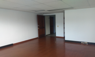 oficina en arriendo en santa barbara oriental. Cod A1285801