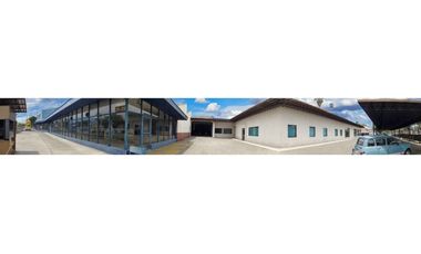 ALQUILA  LOCAL CON BODEGAS LA BASE CALI