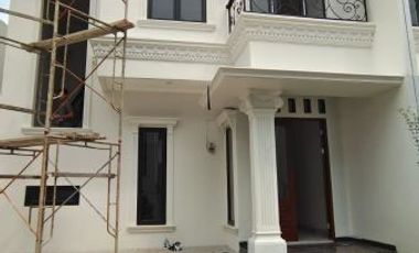 Rumah dijual di Bekasi Pondok Gede Mewah Megah Nan Strategis