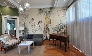 Casa en Venta en Edificio completo de 3 pisos. 6 departamentos y local comercial. Santo Domingo/Miraflores. Metro Bellas Artes