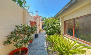 Casa en Venta en Remedios de Escalada Oeste