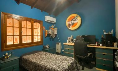 Casa en Venta en Remedios de Escalada Oeste