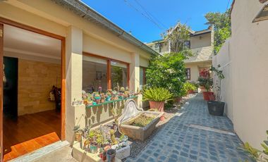 Casa en Venta en Remedios de Escalada Oeste
