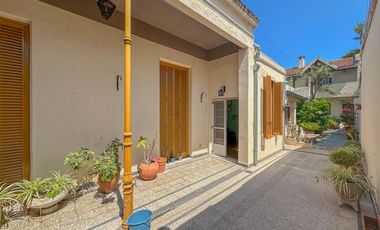Casa en Venta en Remedios de Escalada Oeste