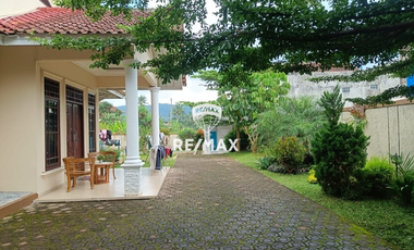 RUMAH MEWAH, Dekat Akses Jalan Utama Cianjur - Bandung, Cugenang Cianjur