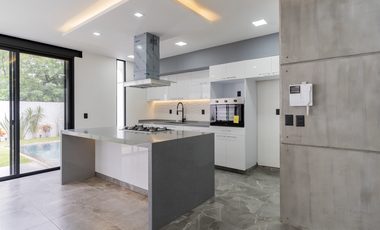 Casa NUEVA con Alberca en privada en Buena Vista, Cuernavaca - VENTA