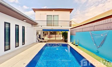 3 Bedroom Villa for rent at One O Two Place