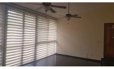 SE ALQUILA CASA RESIDENCIAL EN SAN FRANCISCO VILLA LILLA - VA PORRAS