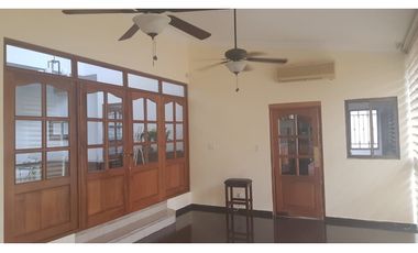 SE ALQUILA CASA RESIDENCIAL EN SAN FRANCISCO VILLA LILLA - VA PORRAS