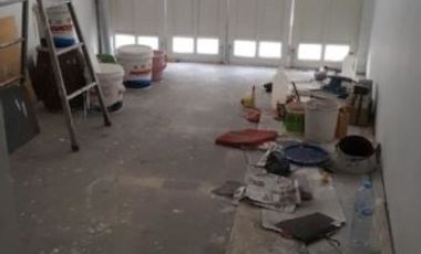 Rumah di Wisma Permai Tengah, Strategis