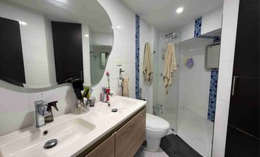 VENTA Amplio apartamento excelente distribución ubicación exclusiva. Cabecera Cra. 39A Bucaramanga. 166m2. Cod V12443