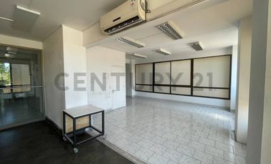 Oficina en venta en Bellavista de La Florida