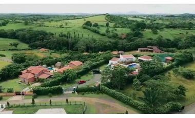 VENDO TERRENO CAMPESTRE CERCA A LA CHORRERA