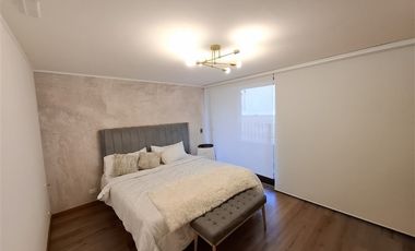 Casa en arriendo de 4 dorm. en La Reina