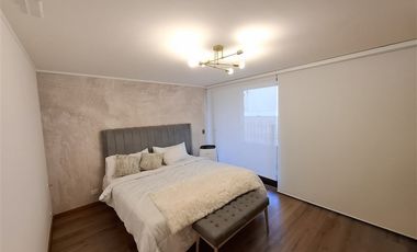 Casa en arriendo de 4 dorm. en La Reina