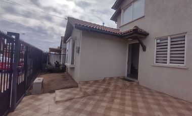 Casa en venta La Reserva, Machali