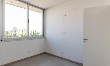 En venta - Departamento de dos dormitorios - Granadero Baigorria