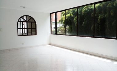 PR13692 Apartamento en venta sector Las Lomas