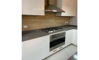 APARTAMENTO  L/B  3REC EN COCO DEL MAR PH RIVIERA DEL GOLF