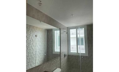 APARTAMENTO  L/B  3REC EN COCO DEL MAR PH RIVIERA DEL GOLF
