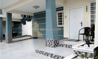 VENTA PH ALPES BRISAS DEL GOLF PASEO DEL NORTE 3R VAC