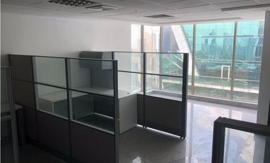 ALQUILER OFICINA 61 m2 AMOBLADA EN OBARRIO TWIST TOWER