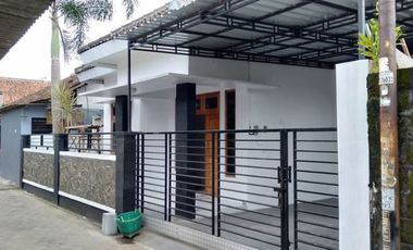 Termurah Dikelasnya kost Dan Rumah Induk Sleman Gejayan