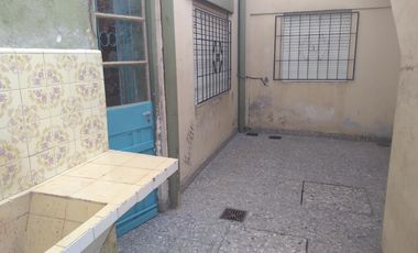 Venta Casa 3 ambientes con garage