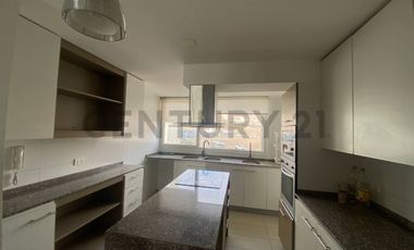 Se arrienda hermoso y amplio departamento sector Sur