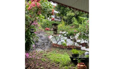 SE VENDE CASA EN LOS ANGELES 6 REC 362 mts2