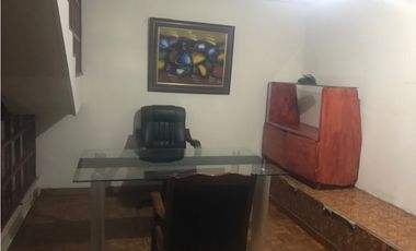 SE VENDE CASA EN LOS ANGELES 6 REC 362 mts2