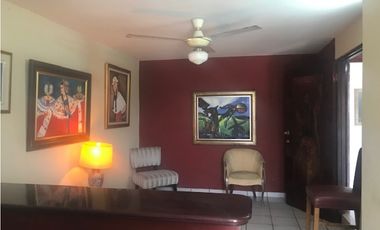 SE VENDE CASA EN LOS ANGELES 6 REC 362 mts2