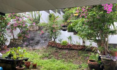 SE VENDE CASA EN LOS ANGELES 6 REC 362 mts2