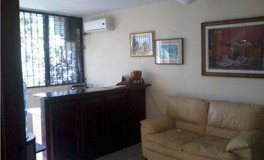 SE VENDE CASA EN LOS ANGELES 6 REC 362 mts2