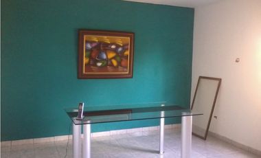 SE VENDE CASA EN LOS ANGELES 6 REC 362 mts2