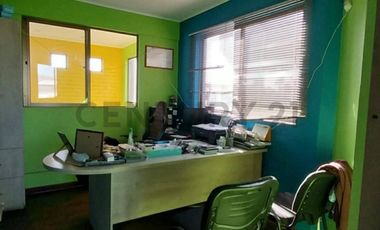 Vende Terreno con instalaciones y oficinas, Barrio Industrial, Coquimbo.