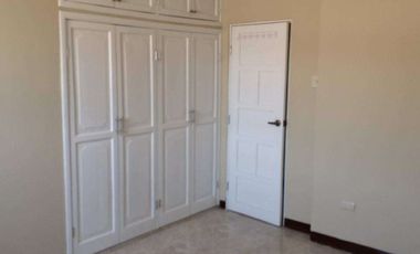 Kennedy Cerca de La Ganga!! Alquiler Depar  de 2 Dormitorios amplios excel. ubicacion(J.Luna)