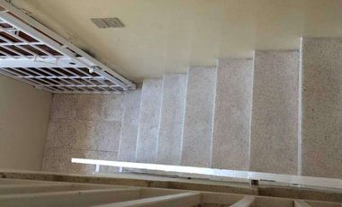 Kennedy Cerca de La Ganga!! Alquiler Depar  de 2 Dormitorios amplios excel. ubicacion(J.Luna)