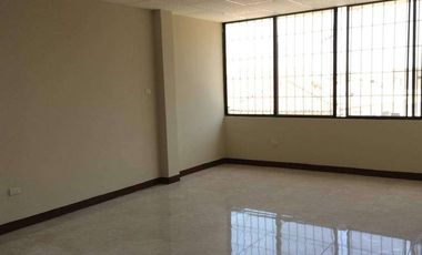 Kennedy Cerca de La Ganga!! Alquiler Depar  de 2 Dormitorios amplios excel. ubicacion(J.Luna)