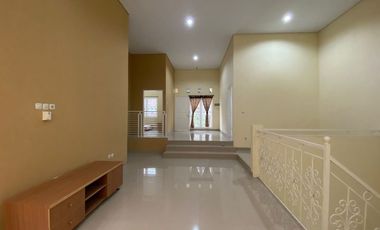 Disewakan rumah mewah fully furnished di Caman, Jatibening cocok untuk rumah dinas