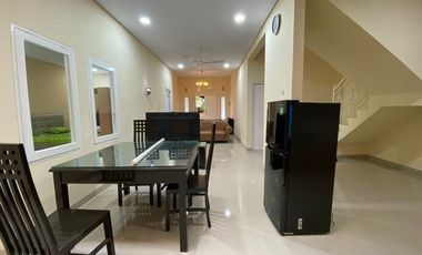 Disewakan rumah mewah fully furnished di Caman, Jatibening cocok untuk rumah dinas
