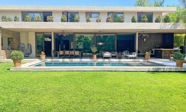 ELEGANTE CASA LUJO LAS BRISAS CHICUREO