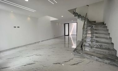 casa condominio en venta en villa camila. Cod V5340
