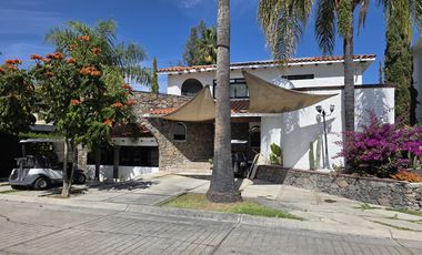 Casa en Venta en El Álamo Country Club en Celaya Gto.