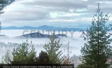 Hermosa parcela con 2 casas en Terrazas de Pitama