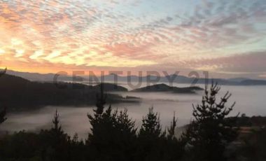 Hermosa parcela con 2 casas en Terrazas de Pitama